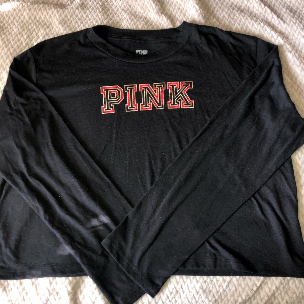 pink holiday long sleeve crop top
